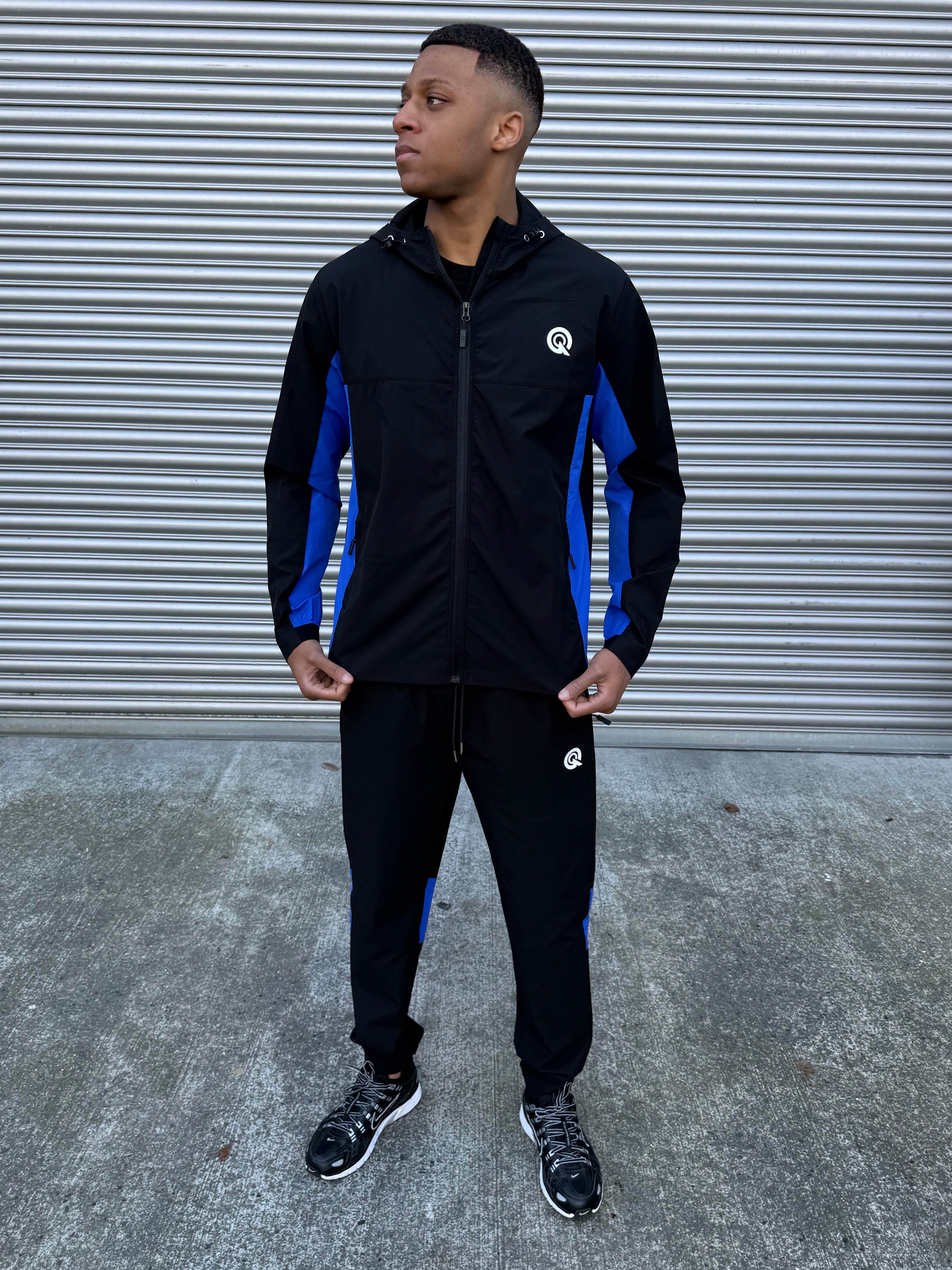 BLACK/ROYAL BLUE PULSE JACKET
