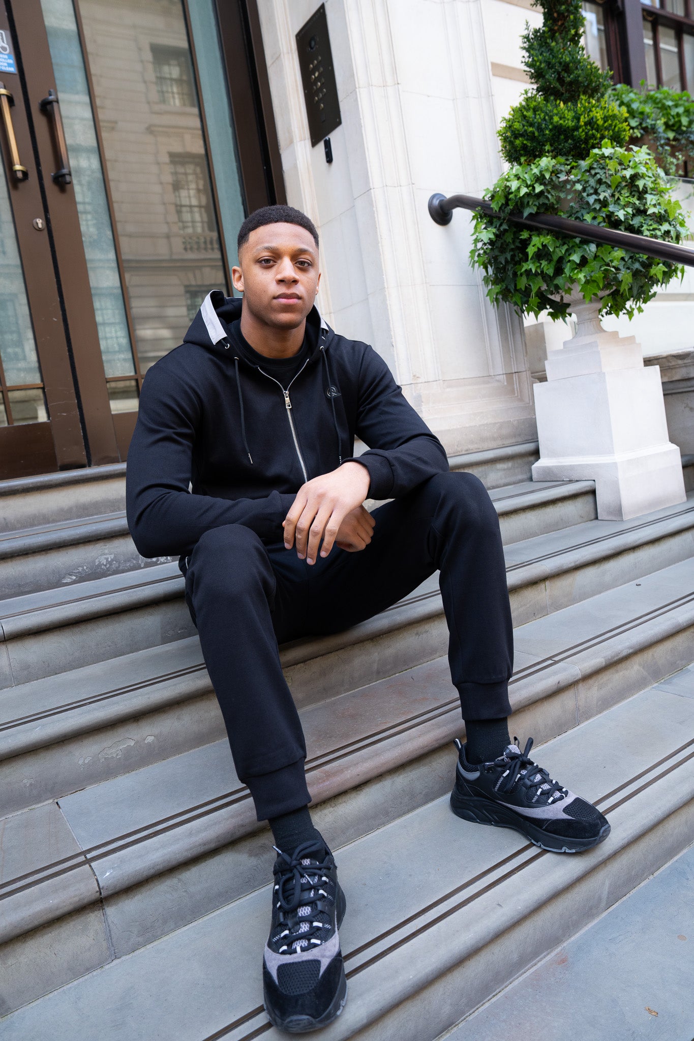 BLACK/GREY CONTRAST ZIP UP HOODIE