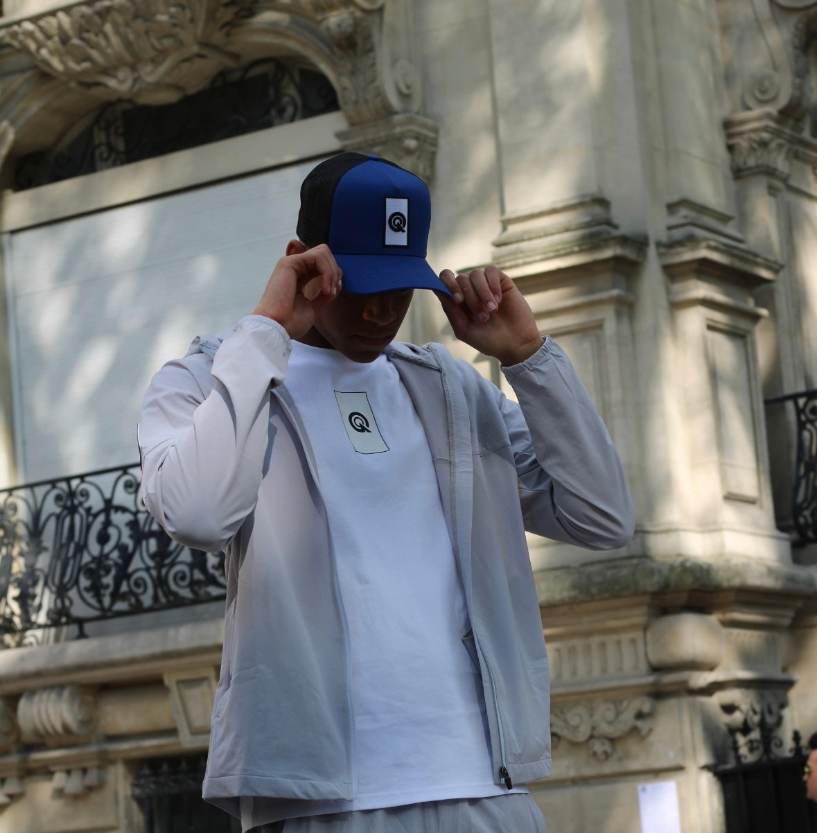 ROYAL BLUE/BLACK TRUCKER CAP